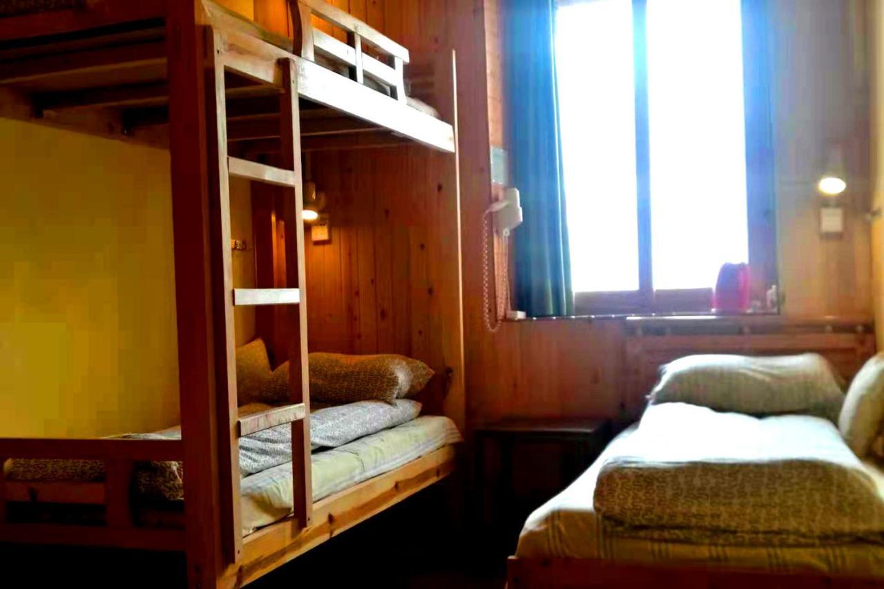 Shangri-La Lao Shay Youth Hostel Eksteriør billede