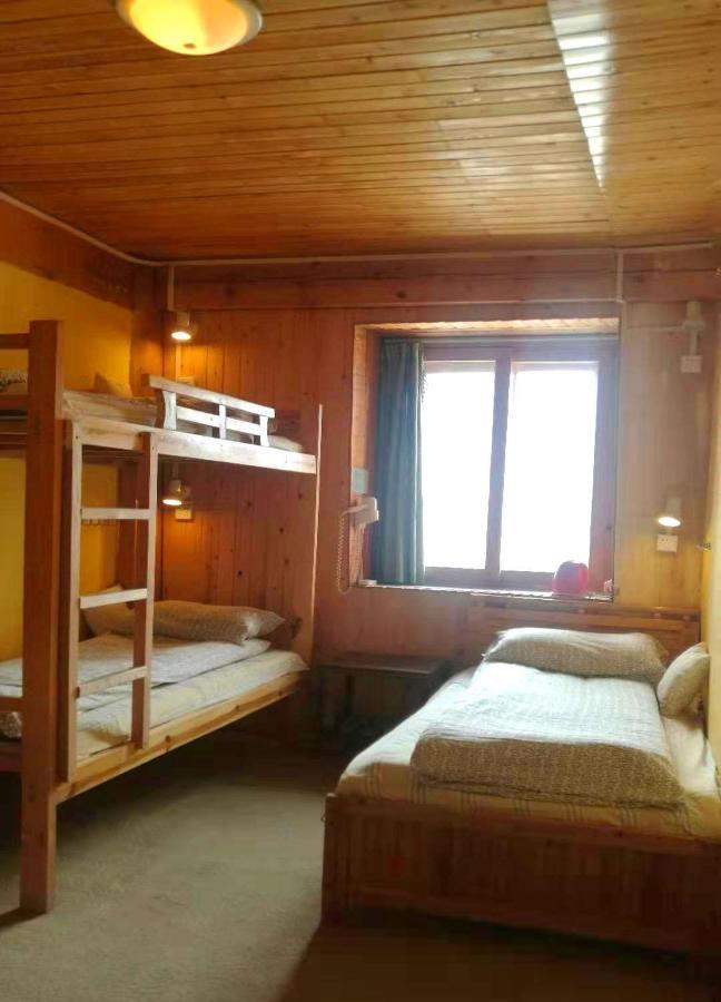Shangri-La Lao Shay Youth Hostel Eksteriør billede