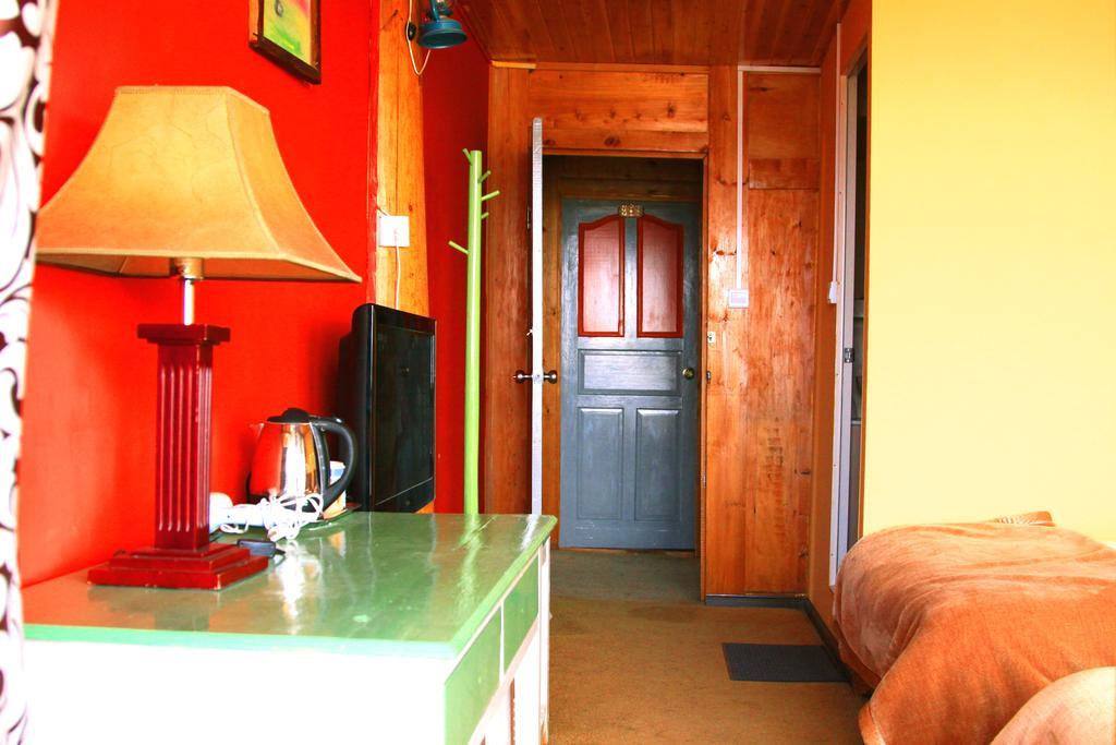 Shangri-La Lao Shay Youth Hostel Eksteriør billede