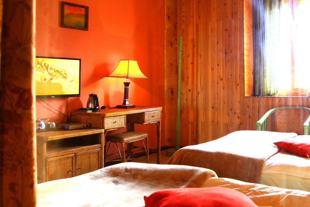 Shangri-La Lao Shay Youth Hostel Eksteriør billede