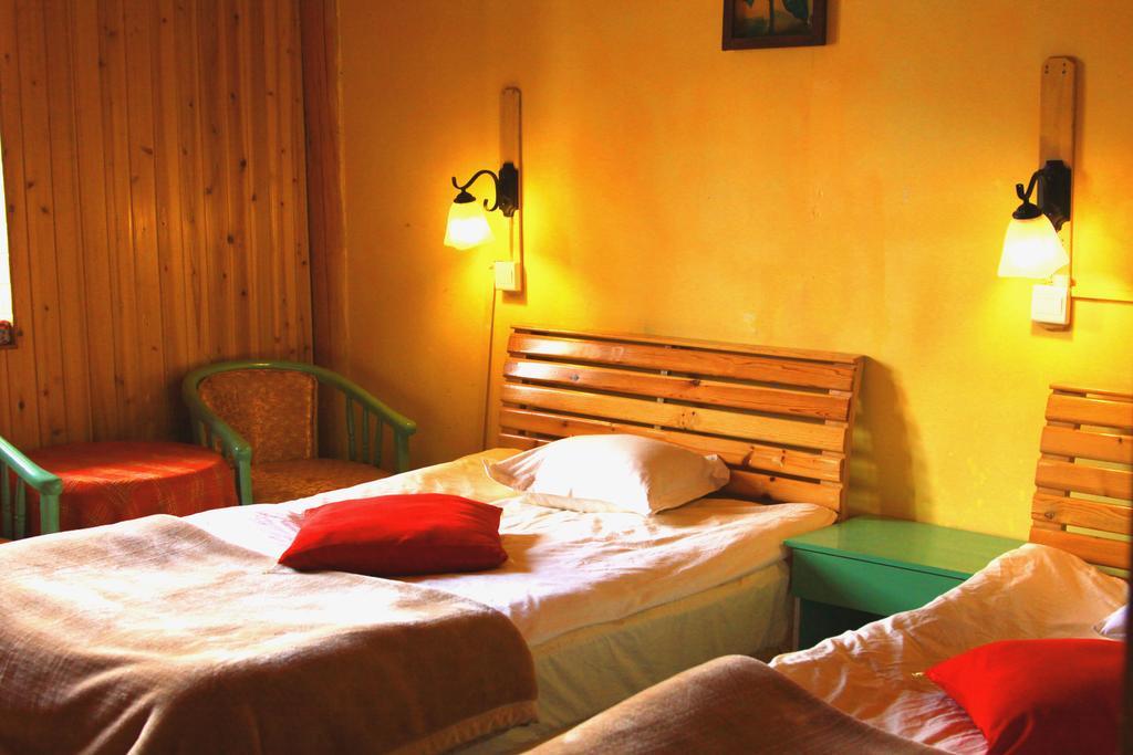 Shangri-La Lao Shay Youth Hostel Eksteriør billede